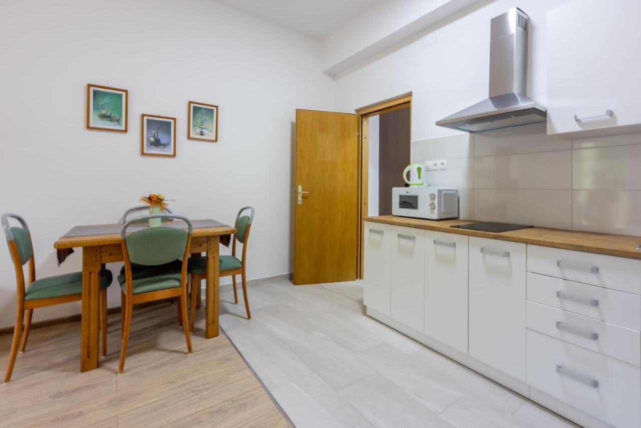 Apartments Ankica Цриквениця Екстер'єр фото