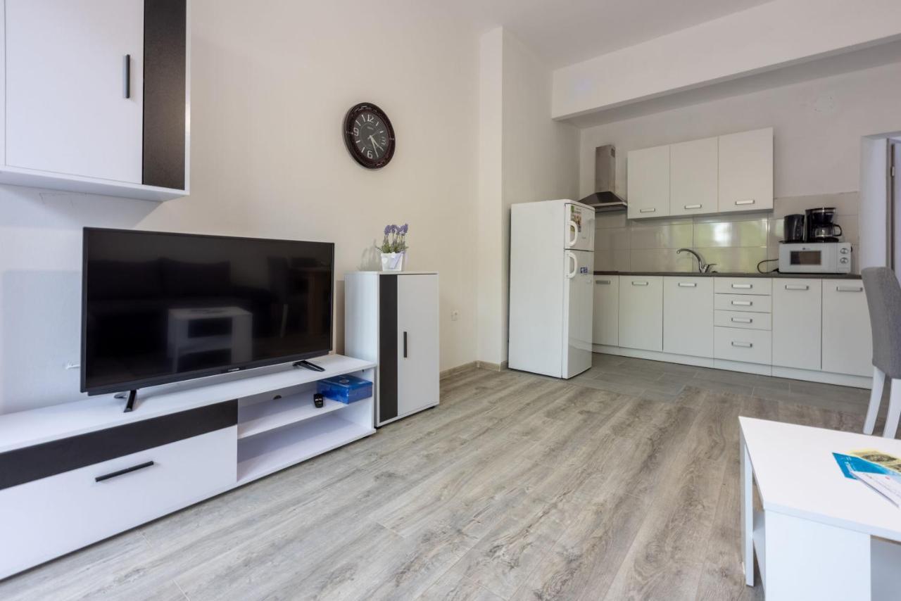 Apartments Ankica Цриквениця Екстер'єр фото