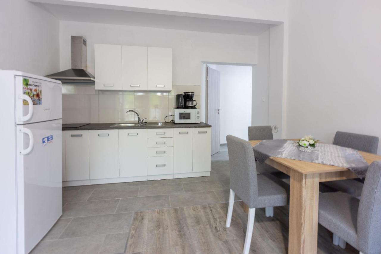 Apartments Ankica Цриквениця Екстер'єр фото